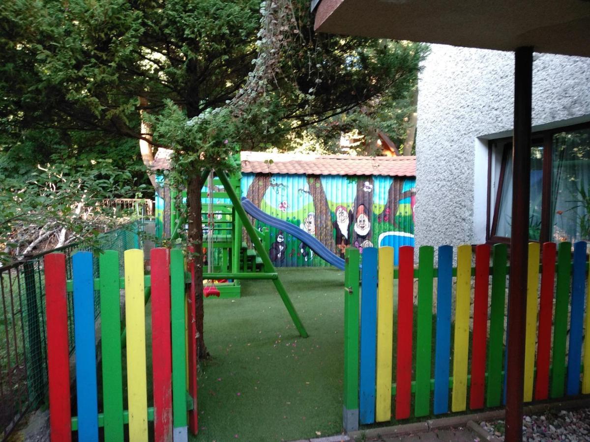 Chatki Saturnina I Pokoje Swinoujscie Exterior foto